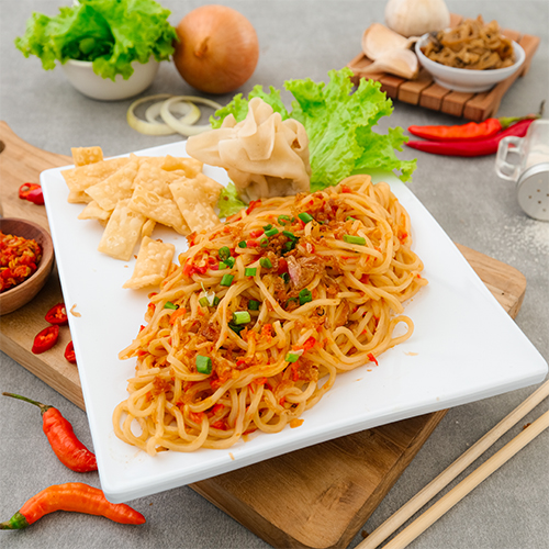 Mie Nyinyir Nyelekit 